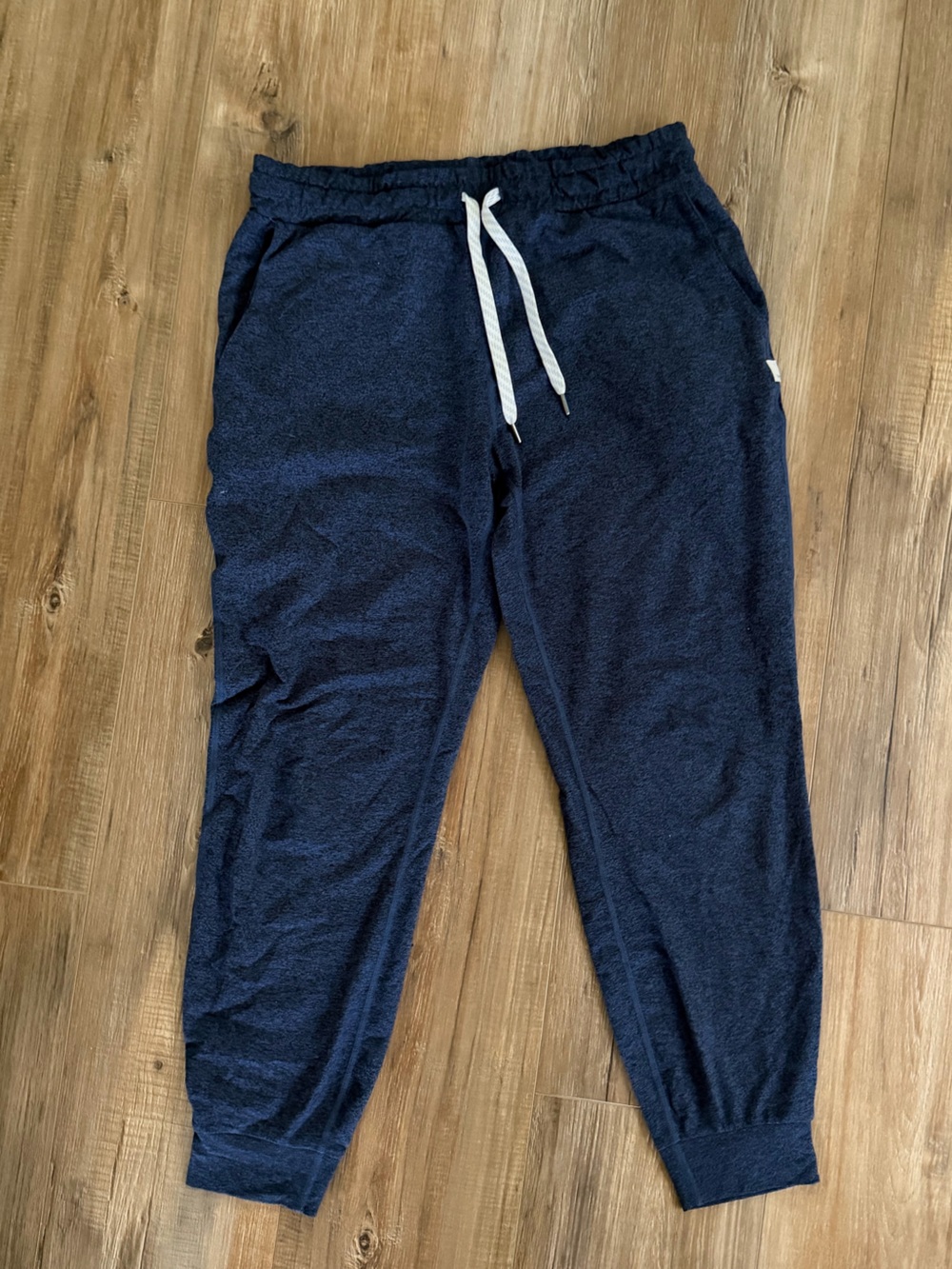 Vuori Navy Blue Joggers with Drawstring XS